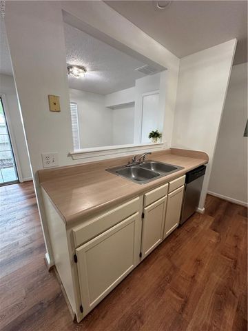 1049 Shelford CT, Virginia Beach, VA 23454