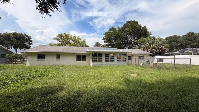 8822 E CRESCO LANE, Inverness, FL 34450