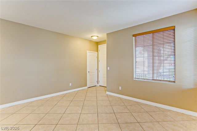 10737 DRAKE RIDGE Avenue, Las Vegas, NV 89166