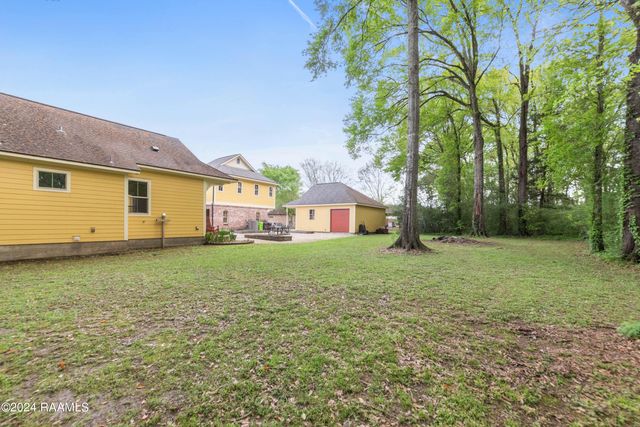 529 Rue La Belle, Breaux Bridge, LA 70517