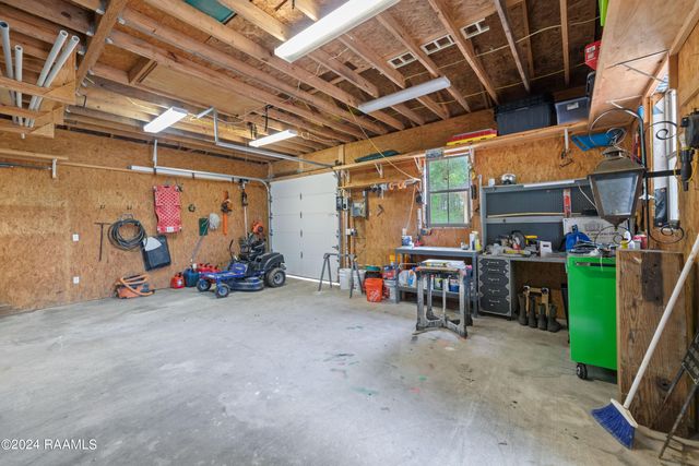 529 Rue La Belle, Breaux Bridge, LA 70517