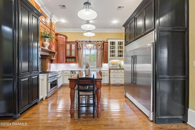 529 Rue La Belle, Breaux Bridge, LA 70517