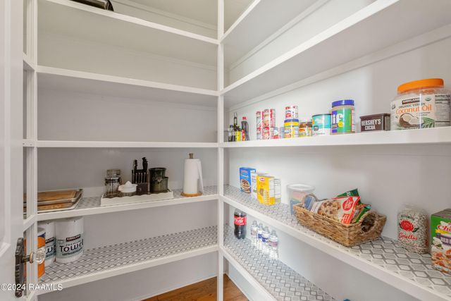 529 Rue La Belle, Breaux Bridge, LA 70517