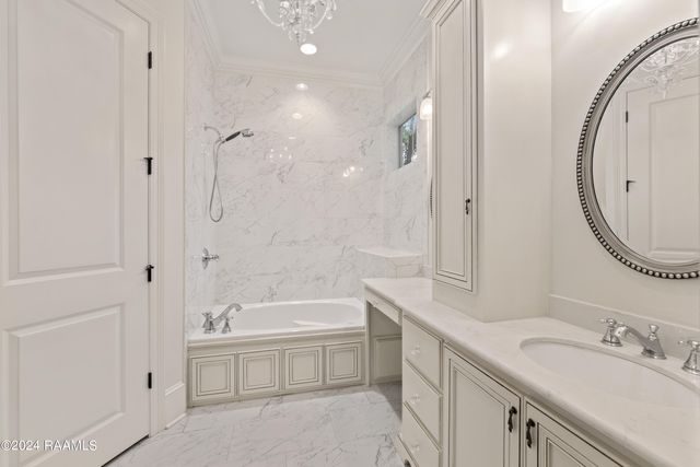 529 Rue La Belle, Breaux Bridge, LA 70517