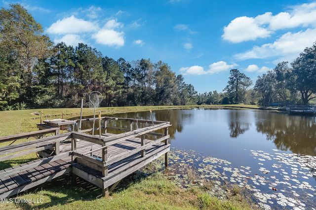 26193 Elmer Ladner Road, Pass Christian, MS 39571