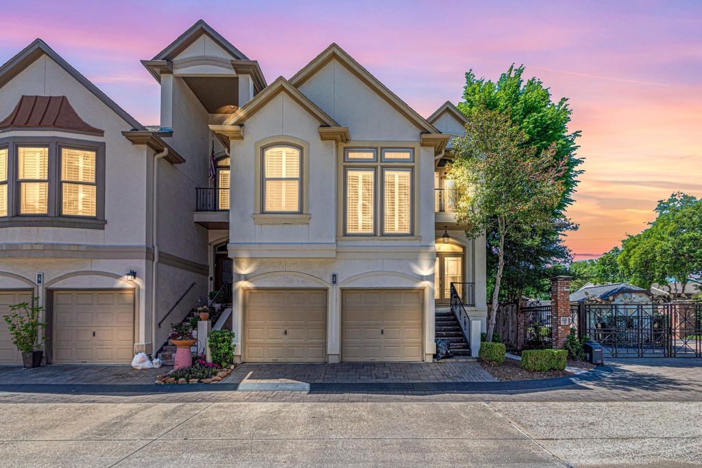 2 Milan Estates, Houston, TX 77056