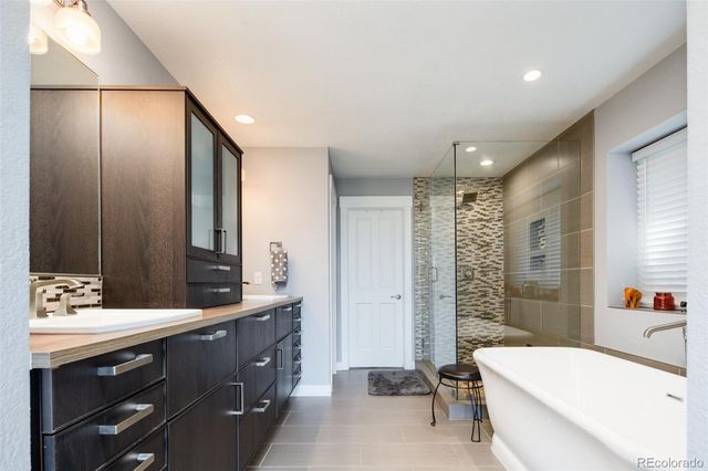 990 Glen Oaks Avenue, Castle Pines, CO 80108