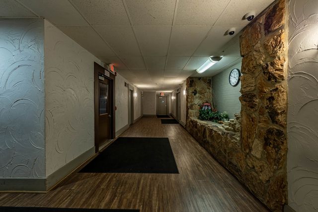 9540 Mayfield Avenue 312S, Oak Lawn, IL 60453