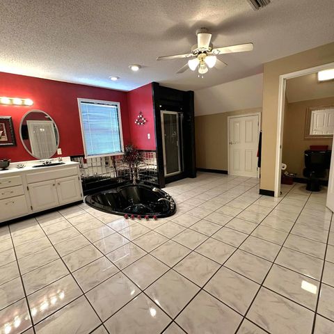 919 Delmar Avenue, Bayou Vista, LA 70380