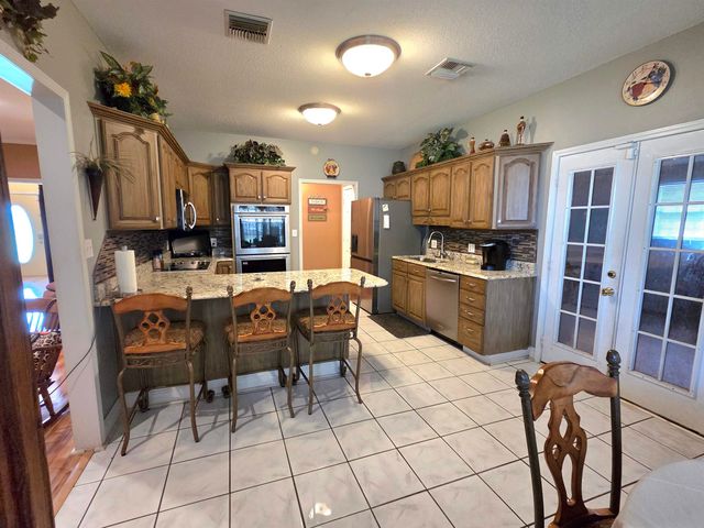 919 Delmar Avenue, Bayou Vista, LA 70380