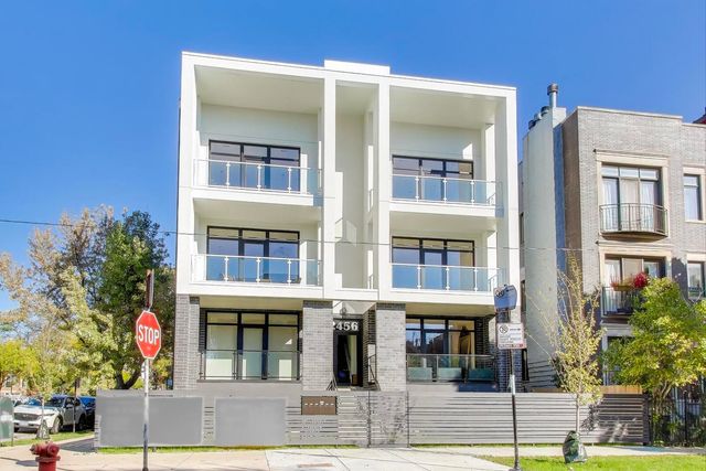 2456 W Cortez Street 2E, Chicago, IL 60622