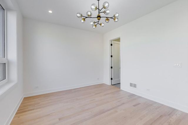 2456 W Cortez Street 2E, Chicago, IL 60622