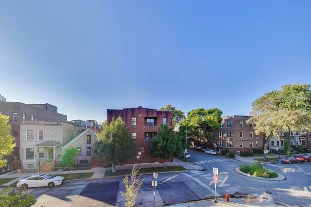 2456 W Cortez Street 2E, Chicago, IL 60622