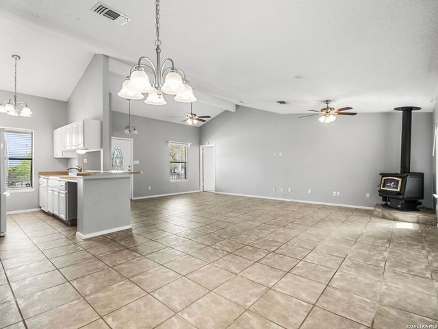 113 E View Point, Boerne, TX 78006