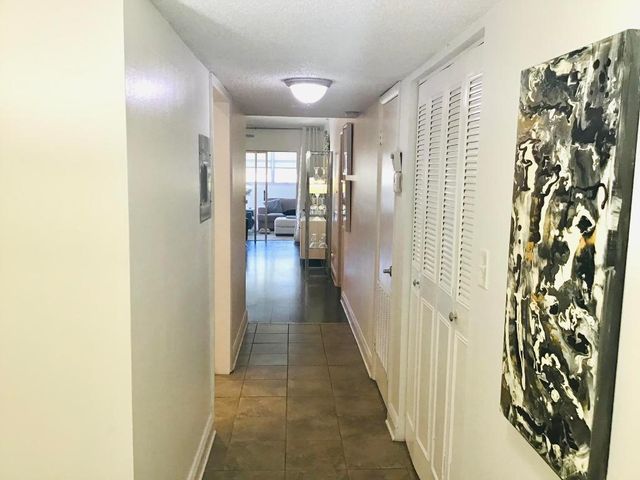 4880 NW 22nd Street Ph, Lauderhill, FL 33313