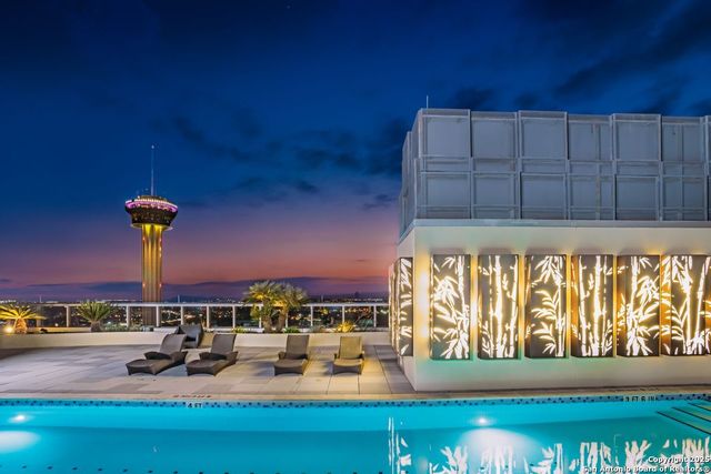 610 E Market St Unit 2508, San Antonio, TX 78205