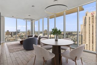 610 E Market St Unit 2508, San Antonio, TX 78205