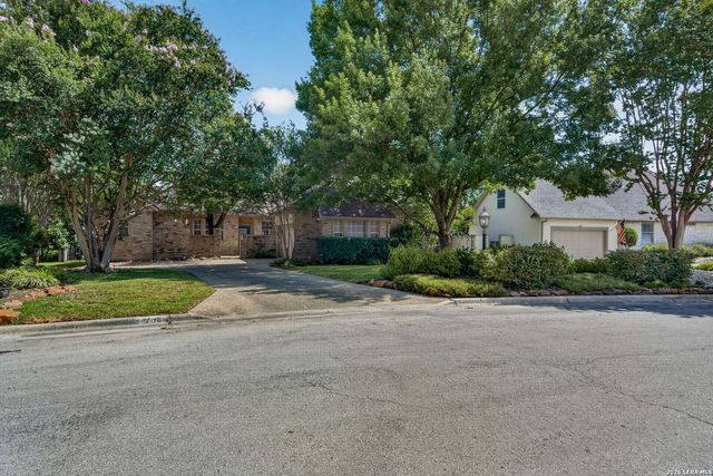 2730 Morning Star, New Braunfels, TX 78132
