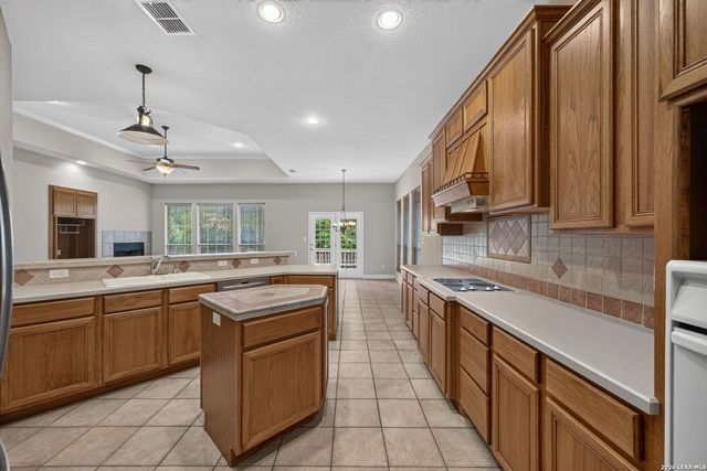 2730 Morning Star, New Braunfels, TX 78132
