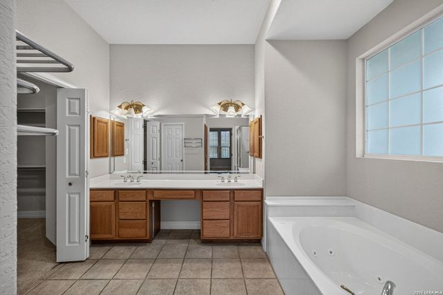 2730 Morning Star, New Braunfels, TX 78132