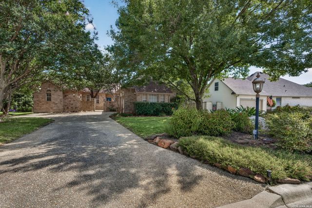 2730 Morning Star, New Braunfels, TX 78132