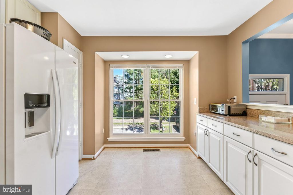 Image 13 of property listing at 11230 WATERMILL LN, Silver Spring, MD 20902