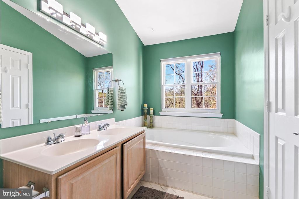 Image 18 of property listing at 11230 WATERMILL LN, Silver Spring, MD 20902