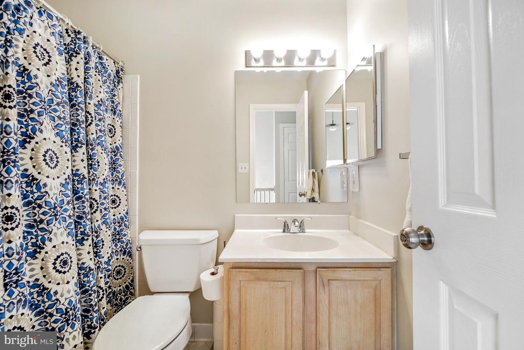 Image 24 of property listing at 11230 WATERMILL LN, Silver Spring, MD 20902