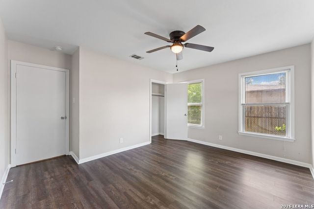 623 Weizmann St, San Antonio, TX 78213