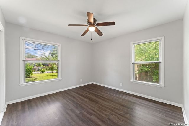 623 Weizmann St, San Antonio, TX 78213