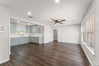 623 Weizmann St, San Antonio, TX 78213