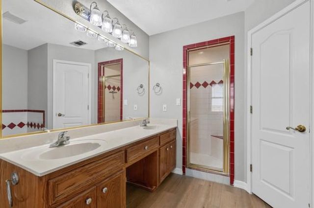 16 Brenda LN, Round Rock, TX 78665
