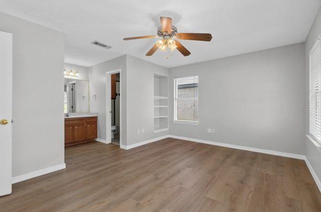 16 Brenda LN, Round Rock, TX 78665