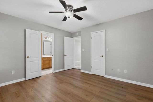 16 Brenda LN, Round Rock, TX 78665