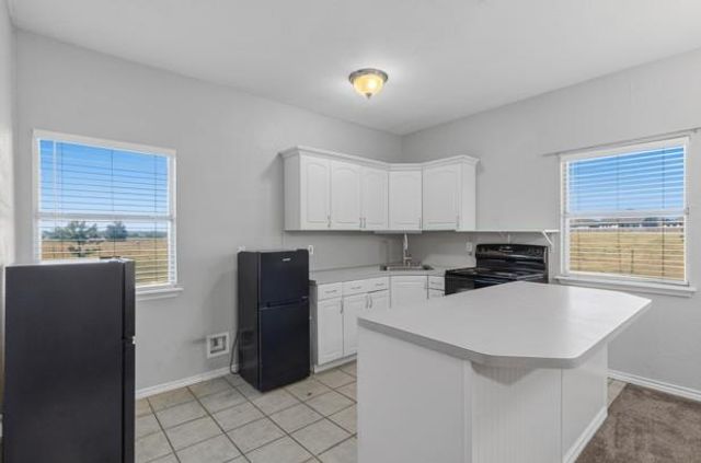 16 Brenda LN, Round Rock, TX 78665
