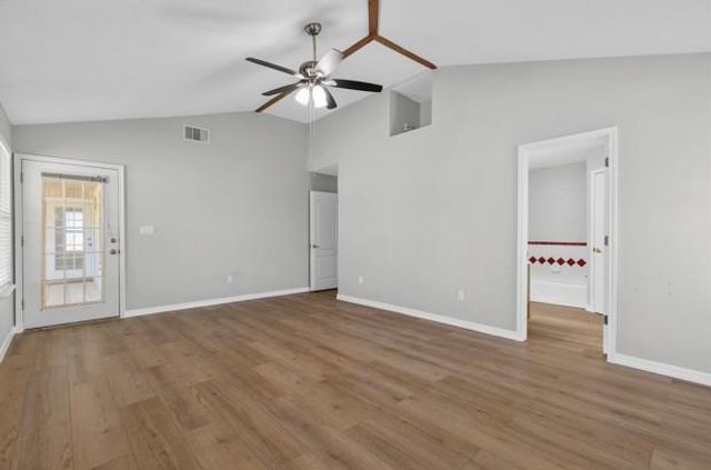 16 Brenda LN, Round Rock, TX 78665