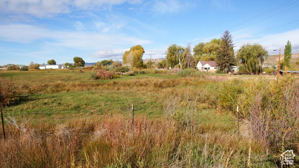 Image 11 of property listing at 101 W 2500 N, Vernal, UT 84078
