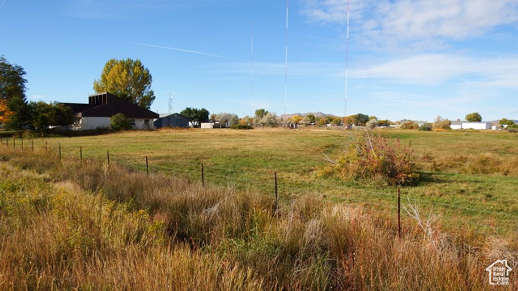 Image 12 of property listing at 101 W 2500 N, Vernal, UT 84078