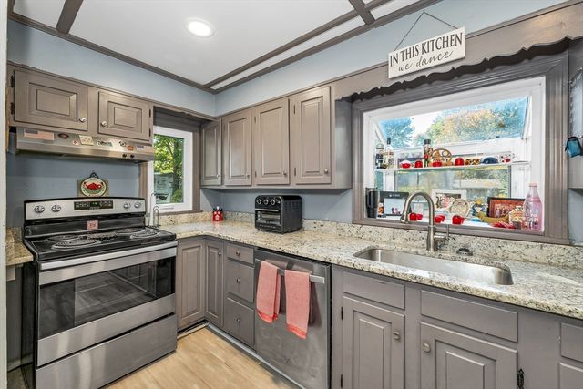 718 North Broadway, Haverhill, MA 01832