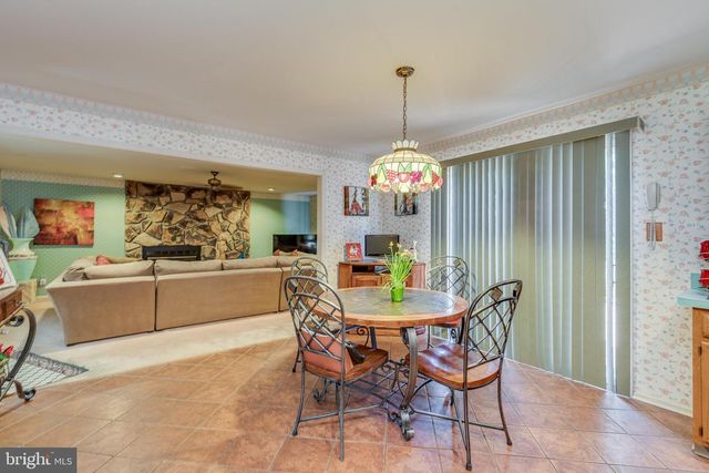 30 ROBERTS DR, Westampton, NJ 08060