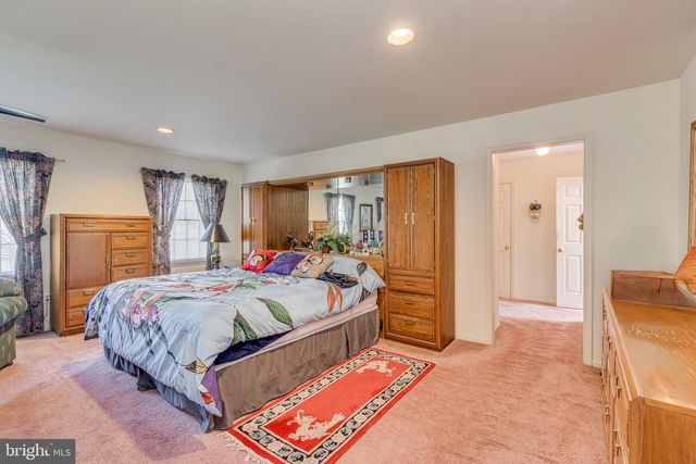 30 ROBERTS DR, Westampton, NJ 08060