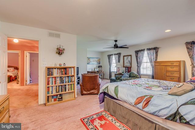 30 ROBERTS DR, Westampton, NJ 08060