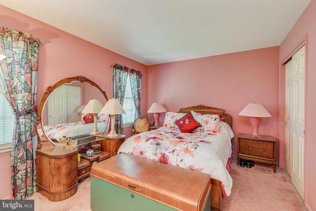 30 ROBERTS DR, Westampton, NJ 08060