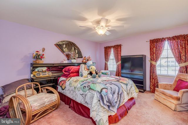 30 ROBERTS DR, Westampton, NJ 08060