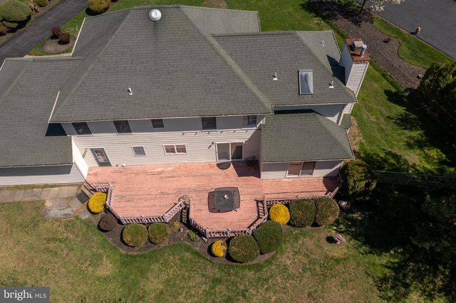 30 ROBERTS DR, Westampton, NJ 08060