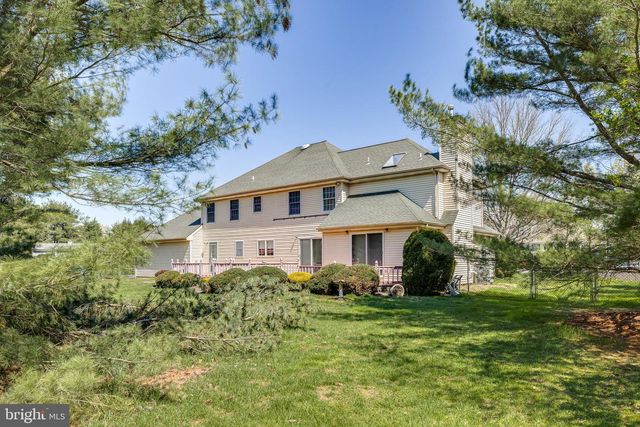 30 ROBERTS DR, Westampton, NJ 08060