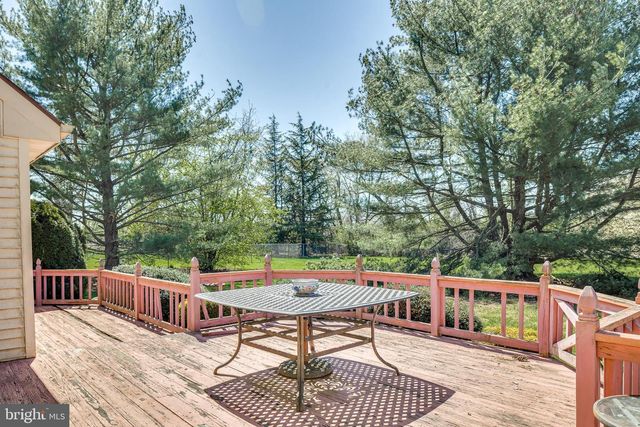 30 ROBERTS DR, Westampton, NJ 08060