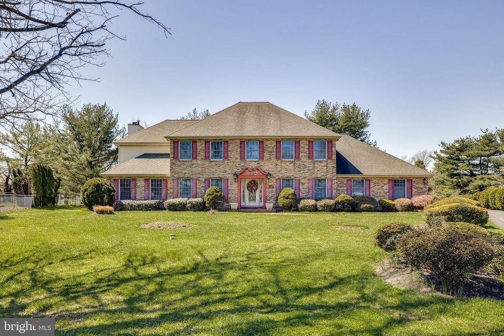 30 ROBERTS DR, Westampton, NJ 08060