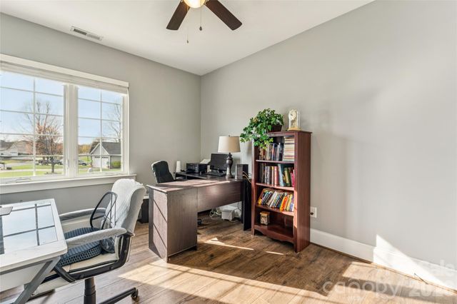 161 Wheatfield Drive, Statesville, NC 28677