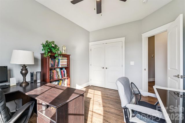 161 Wheatfield Drive, Statesville, NC 28677